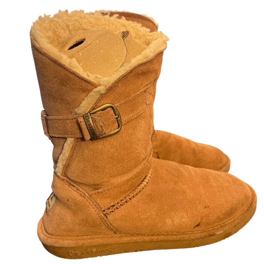 Bearpaw Women's Tan Suede Boots
